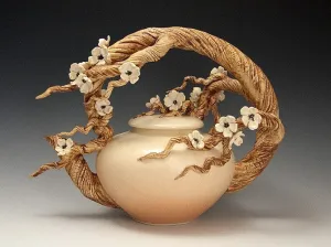Plum Blossom Arching Branch Teapot