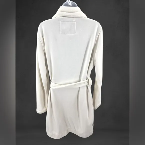 UGG Womens Blanche Robe Size M Cream Long Sleeve Pockets Fleece Lined Soft Cozy